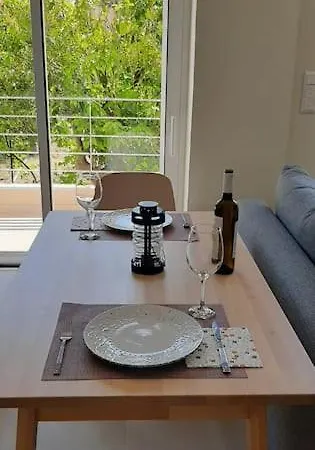 King Agis 2 Apartment *