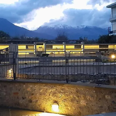 King Agis 2 Appartement