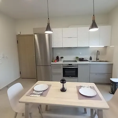 King Agis 2 Appartement *