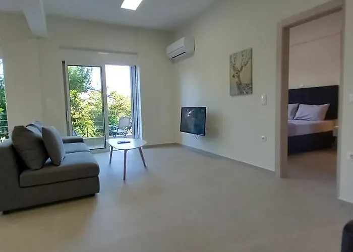 Appartement King Agis 2 *